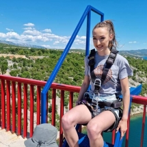 BungeeJunpingNina01